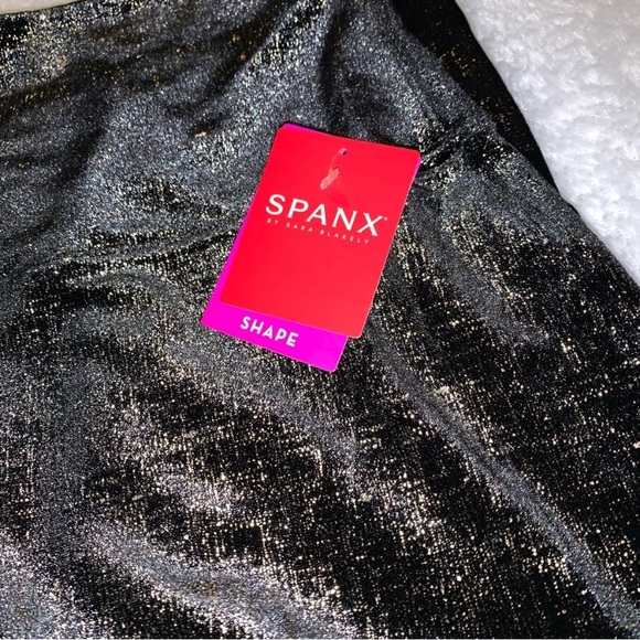 Spanx Velvet High Waist Leggings Size Large - Picture 7 of 13